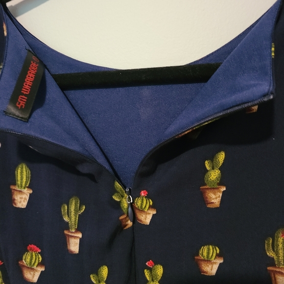 SM Wardrobe Cactus Dress - Picture 3 of 8